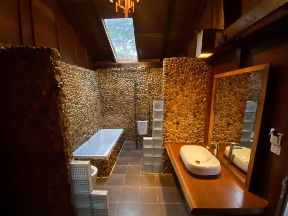 Stung Treng Resort Stoeng Treng Exterior photo
